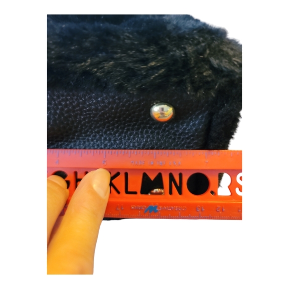 Isaac Mizrahi purse small faux fur black goth whimsigoth witchy rocker - Picture 7 of 8